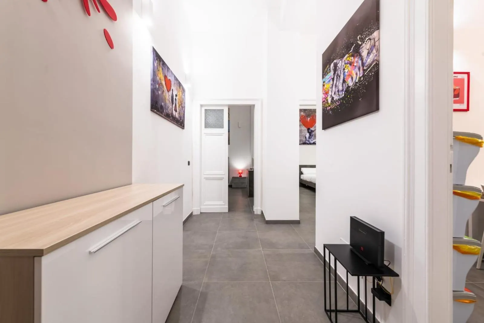 Colosseum Hub Apartment Rome 0*,  Italy
