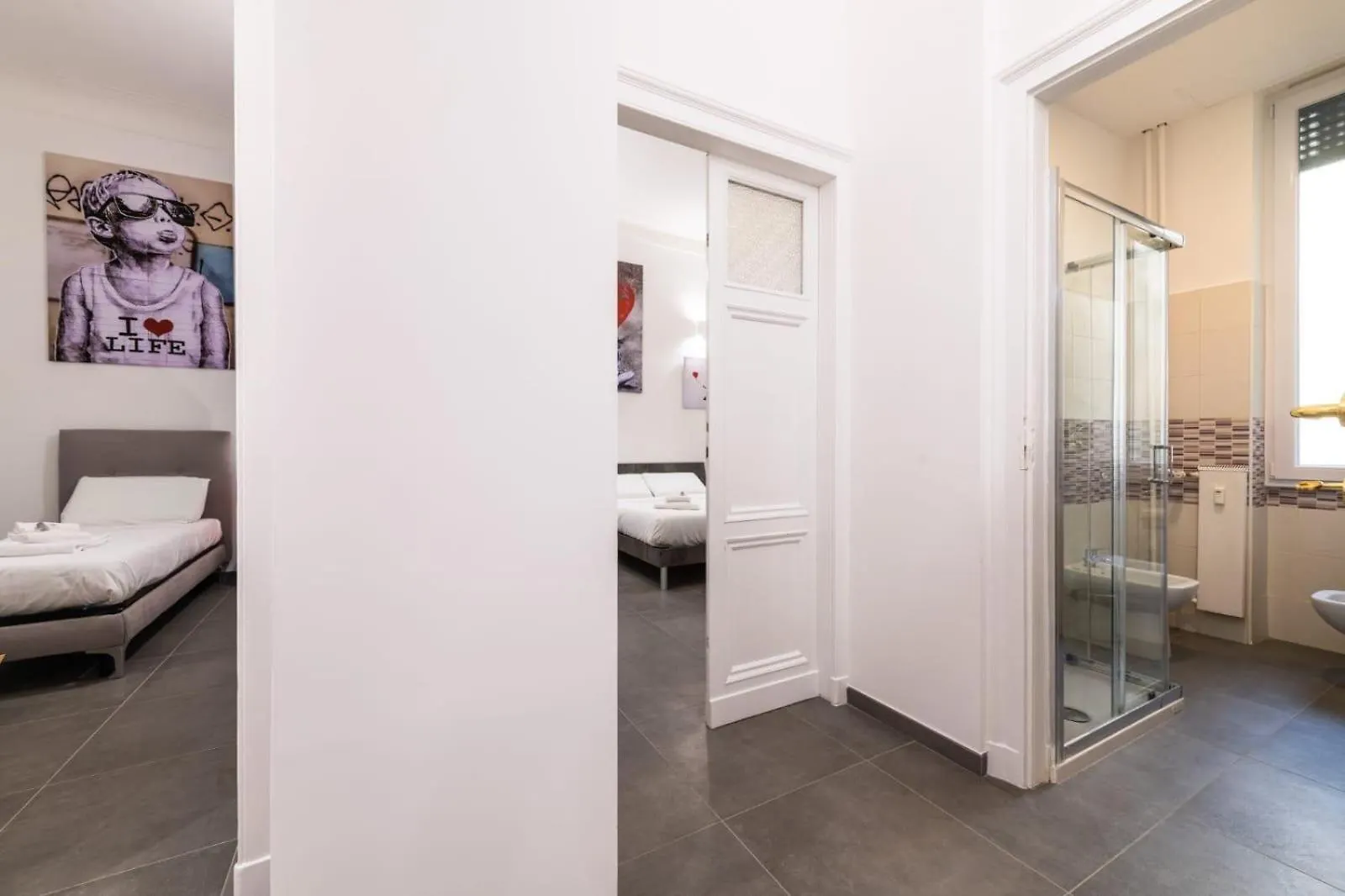 Colosseum Hub Apartment Rome 0*,  Italy